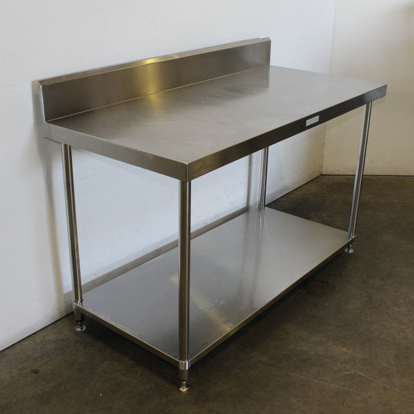 Simply Stainless Bench w/Splashback (2)