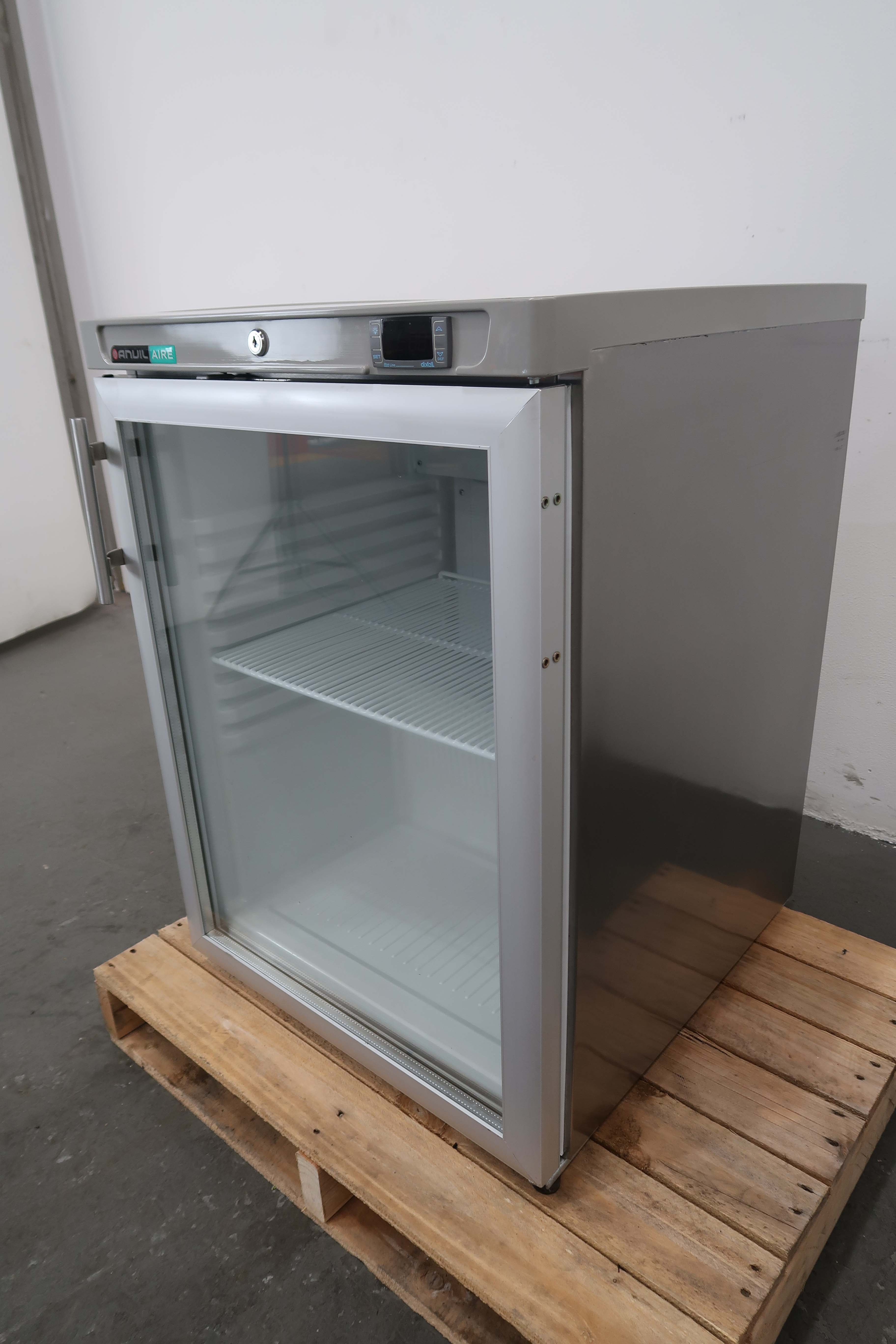 Anvil RCXG200 1 Glass Door Bar Fridge (2)