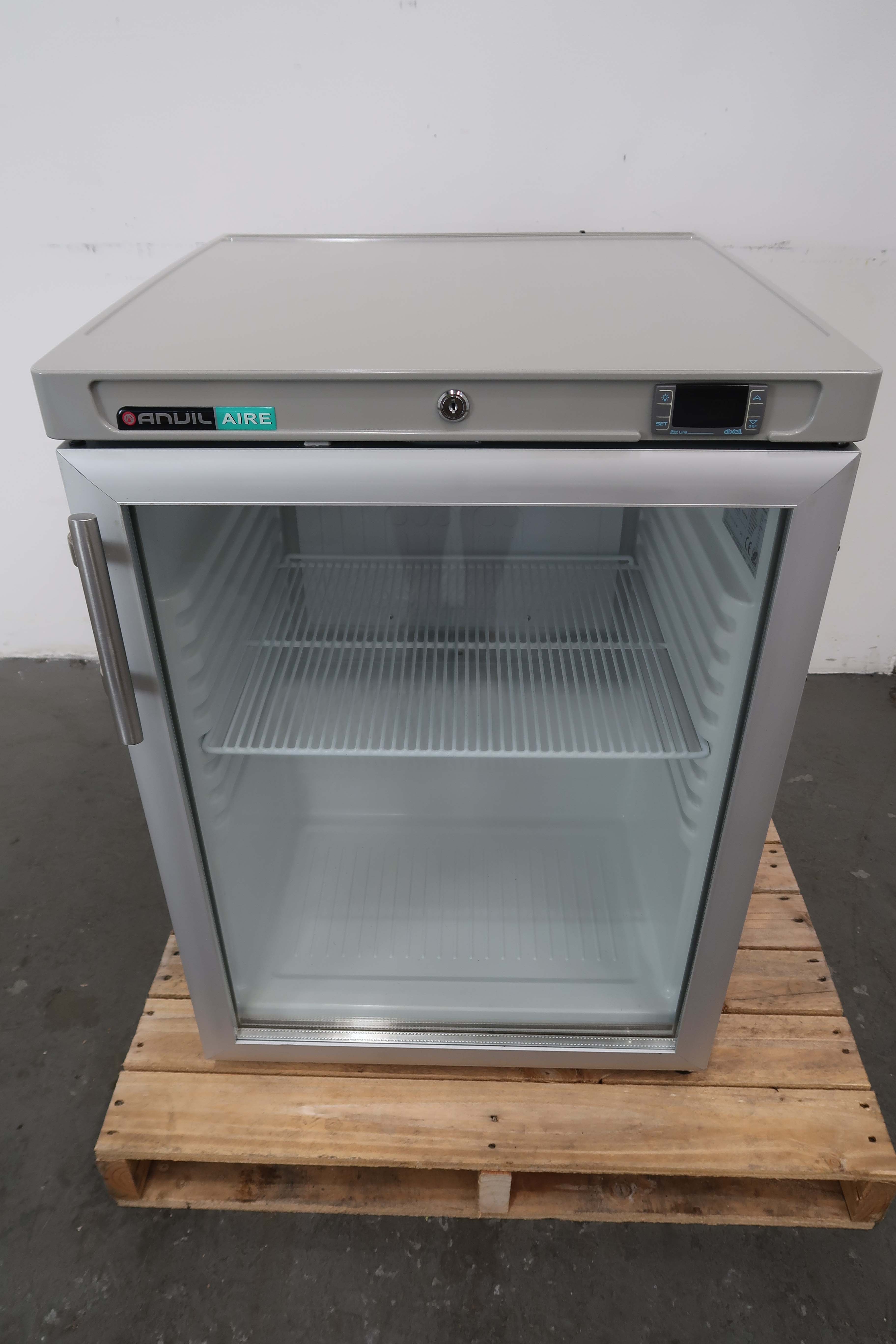 Anvil RCXG200 1 Glass Door Bar Fridge (3)
