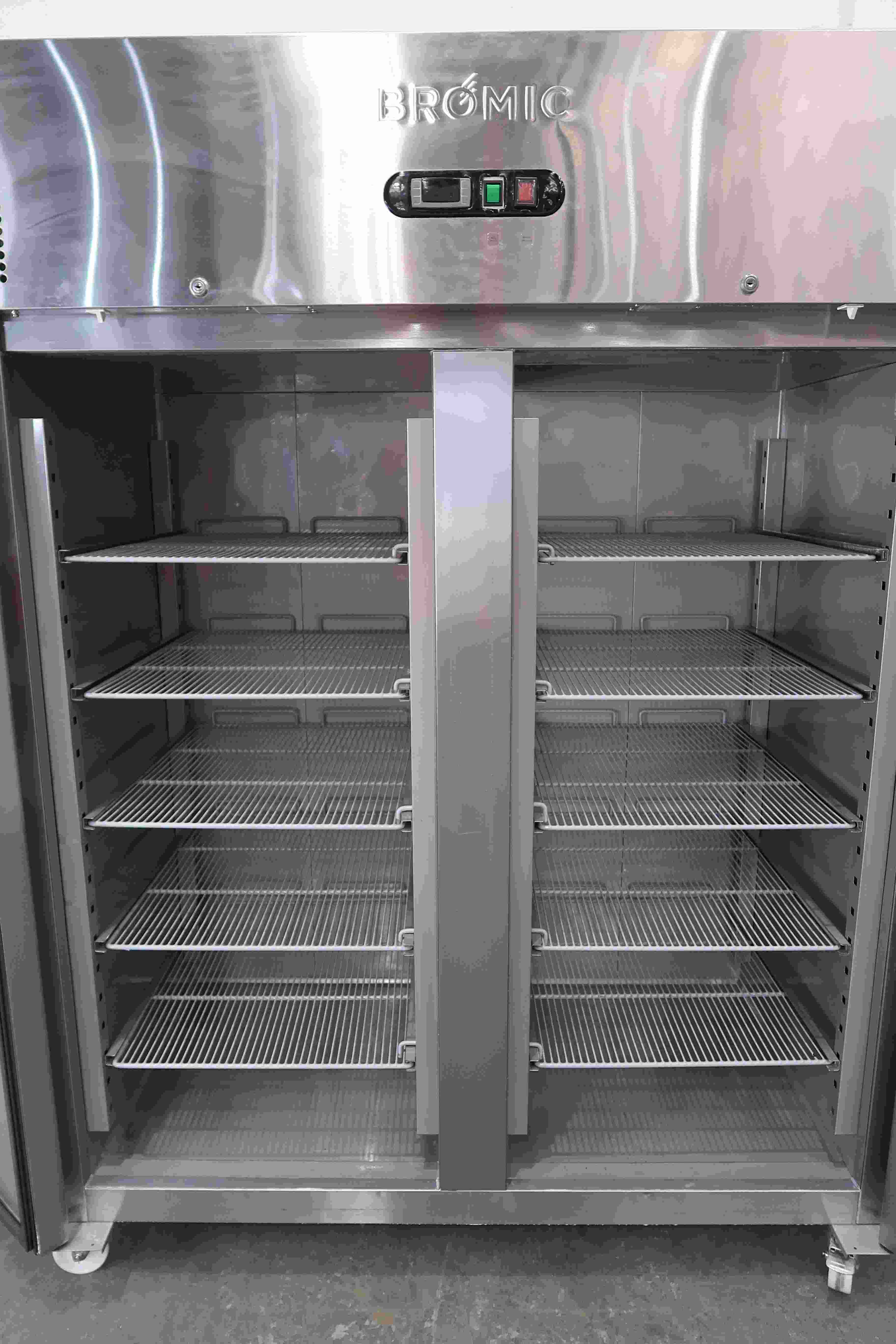 Bromic UF1300SDF Upright Freezer (5)