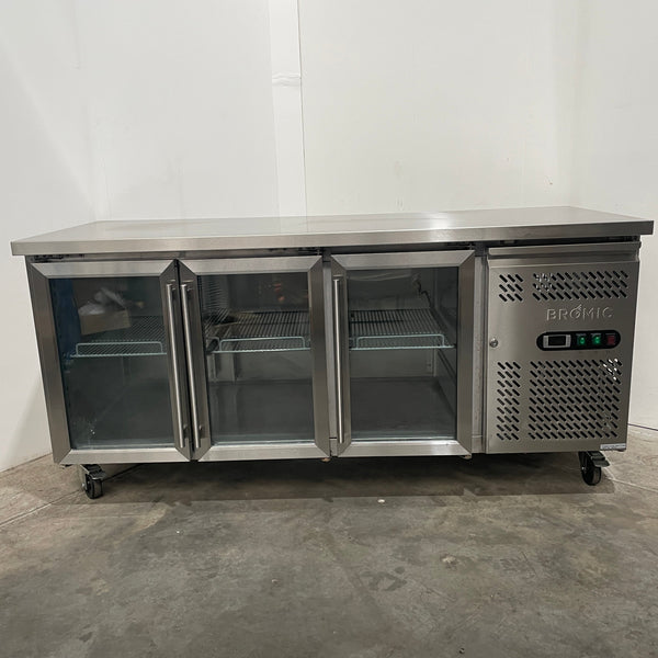 Bromic GN3100TNG Undercounter Fridge (3)