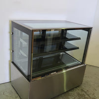 Anvil Display Cake - Square (2)