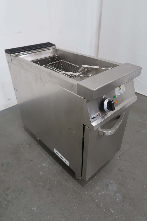 FAGOR  FG9-05 GN 2C 1 Pan fryer (4)