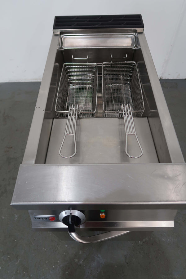 FAGOR  FG9-05 GN 2C 1 Pan fryer (5)