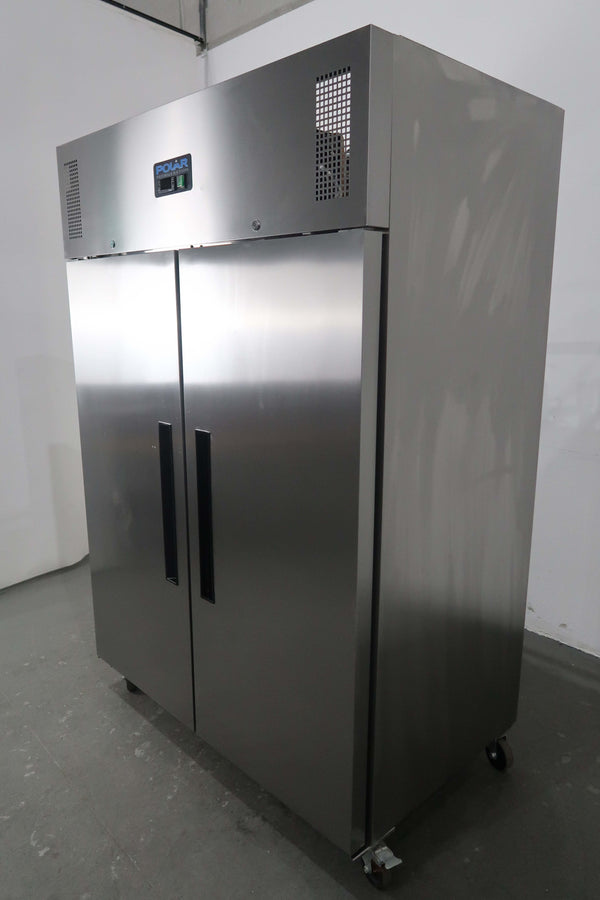 Polar DL897-A 2 Door Upright Freezer (2)