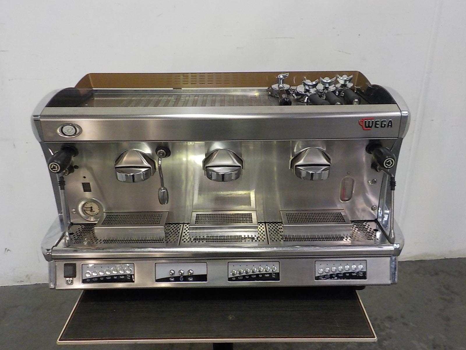 Wega VELA 3 Group Coffee Machine (2)