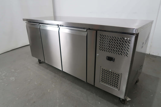 FED GN3100TN Undercounter Fridge (2)