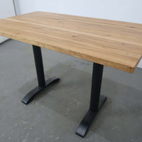 1 x Table (2)