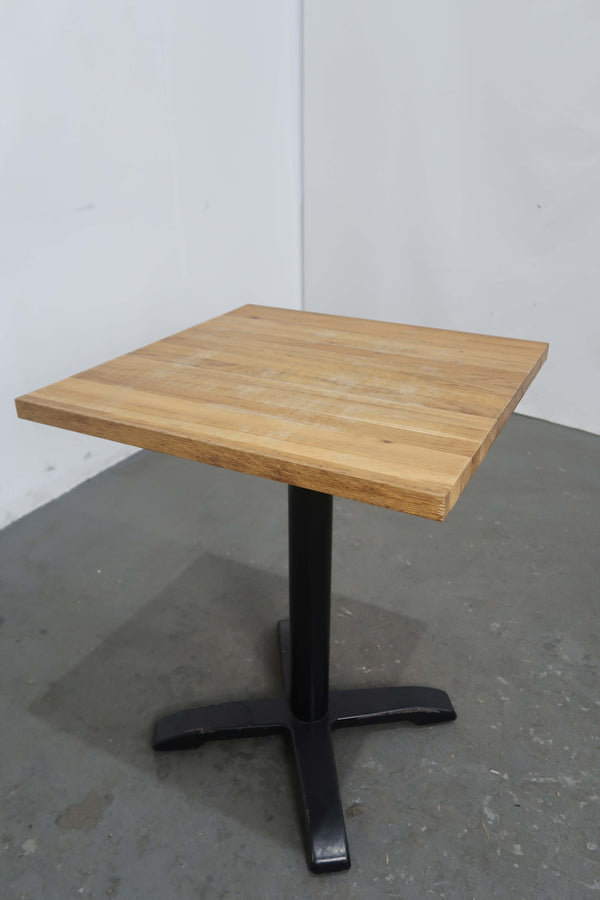 17 x Tables (4)