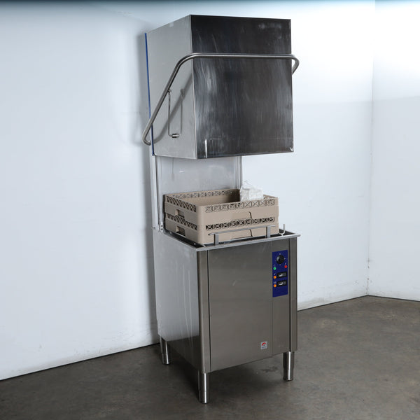 Washtech XP Pass Through Dishwasher (4)
