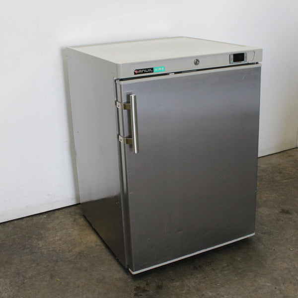 Anvil RCX200 Bar Fridge (2)