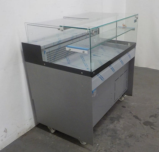 ISA Tavola Fredda Refrigerated Display (1)