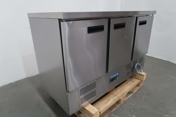 Polar G622-A Undercounter Fridge (4)