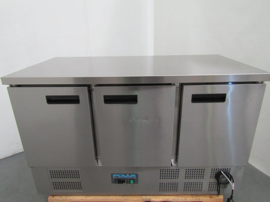 Polar G622-A Undercounter Fridge (1)