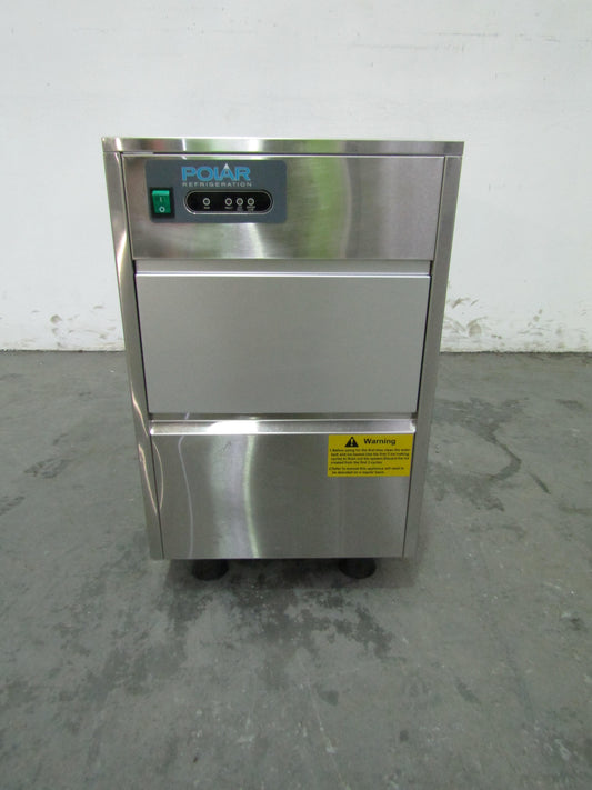 Polar T316-A Undercounter Ice Machine (1)