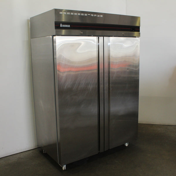 Inomak CFS2140/AUS Upright Freezer (2)