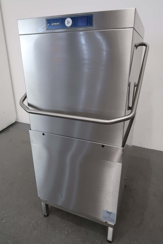 Hobart PROFI AM900 P/Through Dishwasher (2)