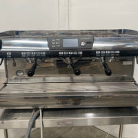Nuova Simonelli AURELIA Coffee Machine (2)