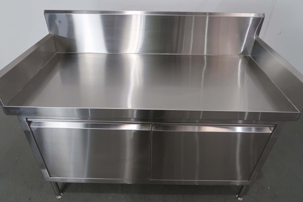Simply Stainless Bench with Splashback (5)