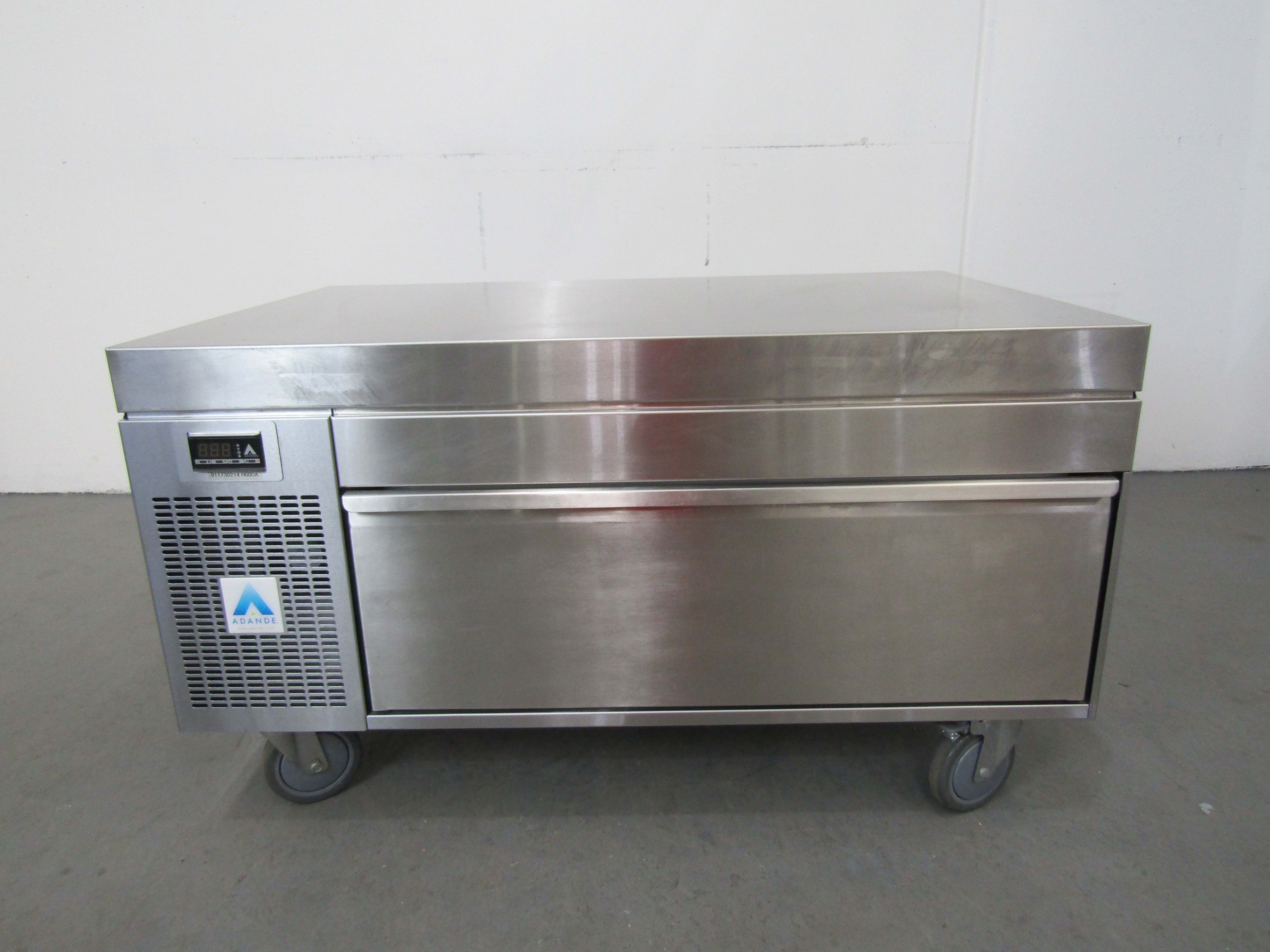 Adande VCS R2 1 Draw U/C Fridge/Freezer (2)