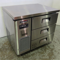 TURBO AIR - KUF9-3D-3 (2)