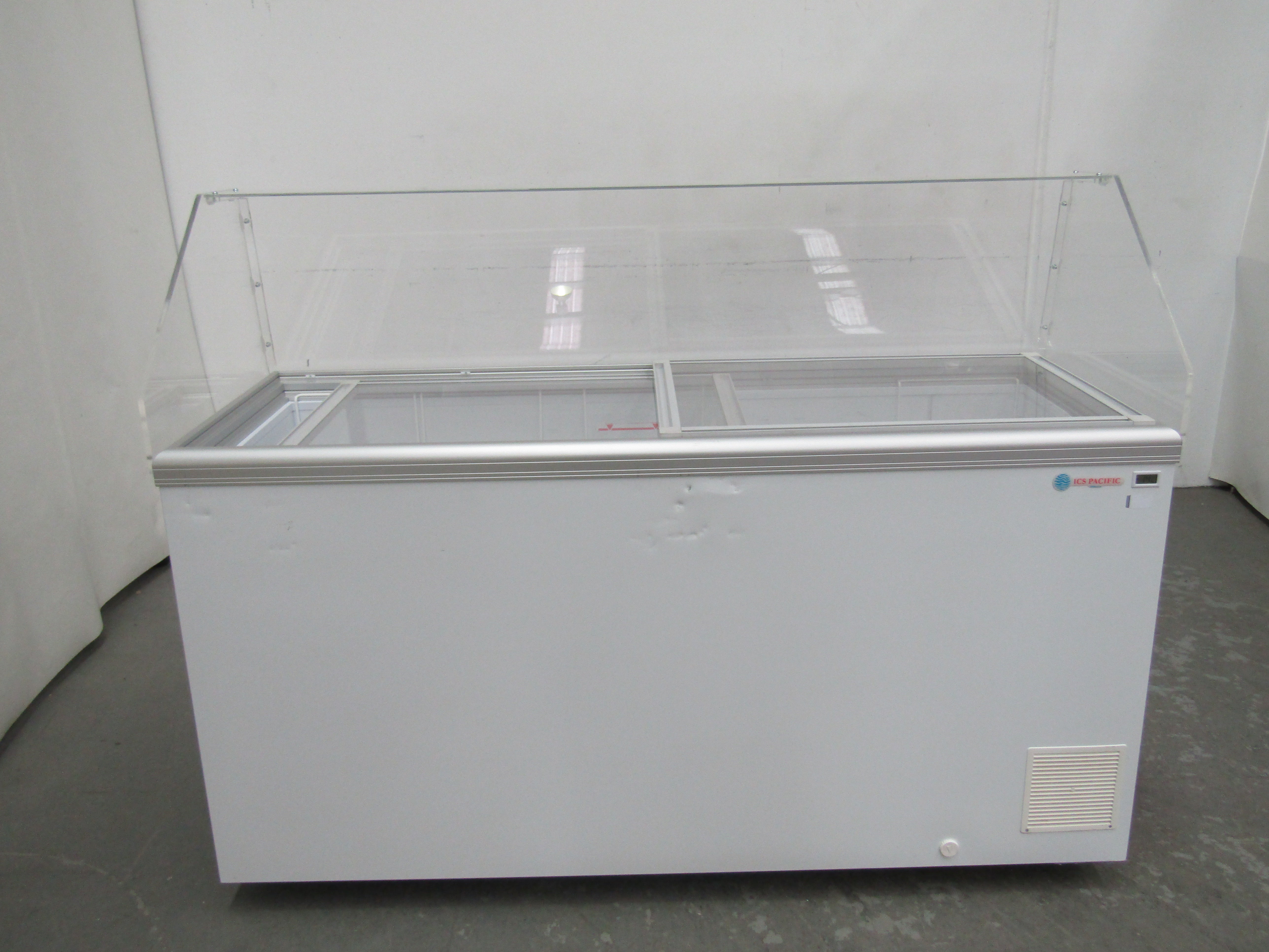 ICS Pacific CSGT 61 Gelato Display (2)