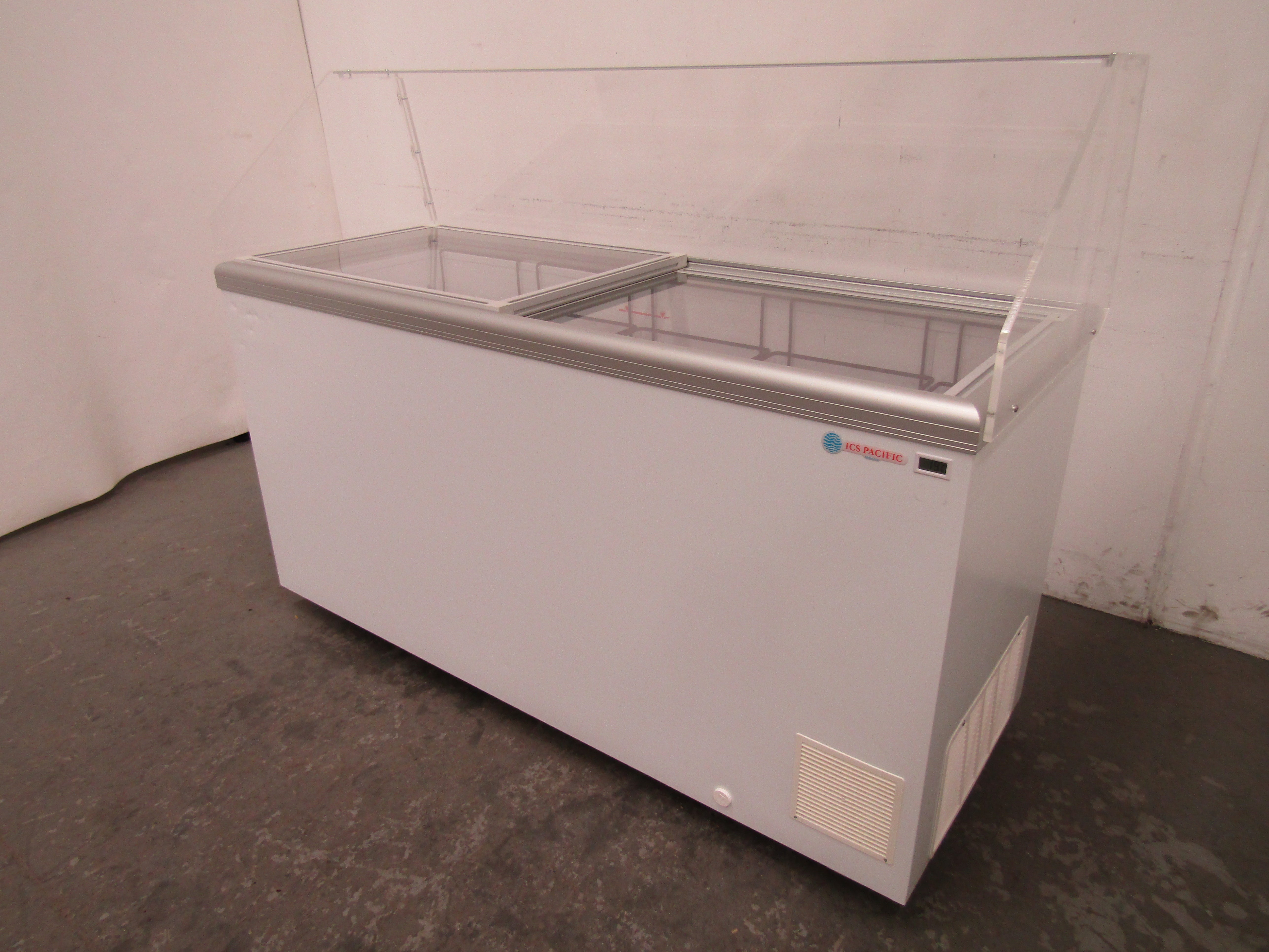 ICS Pacific CSGT 61 Gelato Display (3)