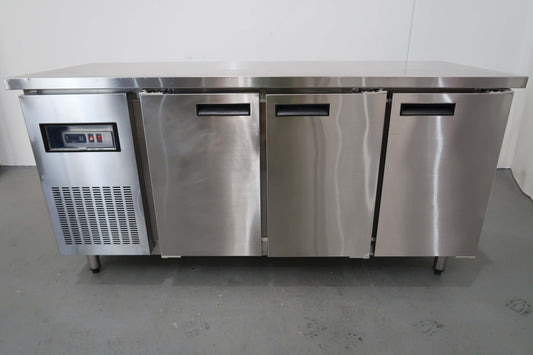 Streamline CFS-1800 Undercounter Freezer (2)