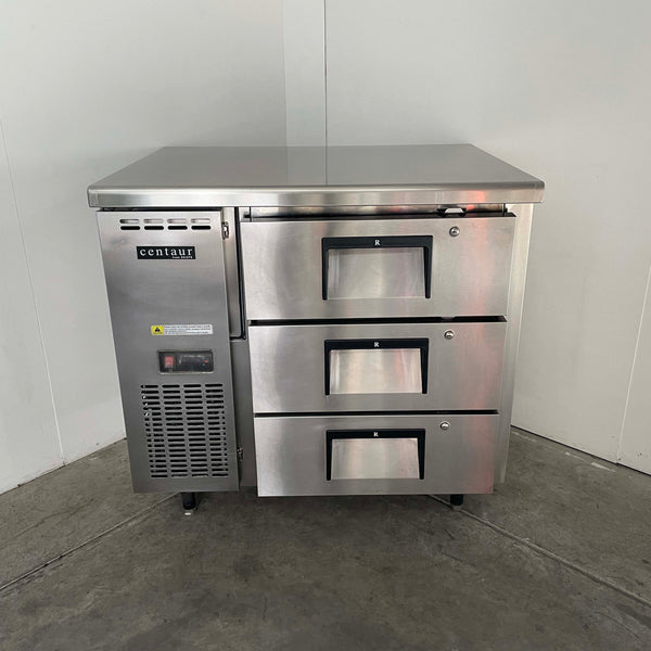 Skope BC090CS-3R00S-E Undercounter Fridg (3)