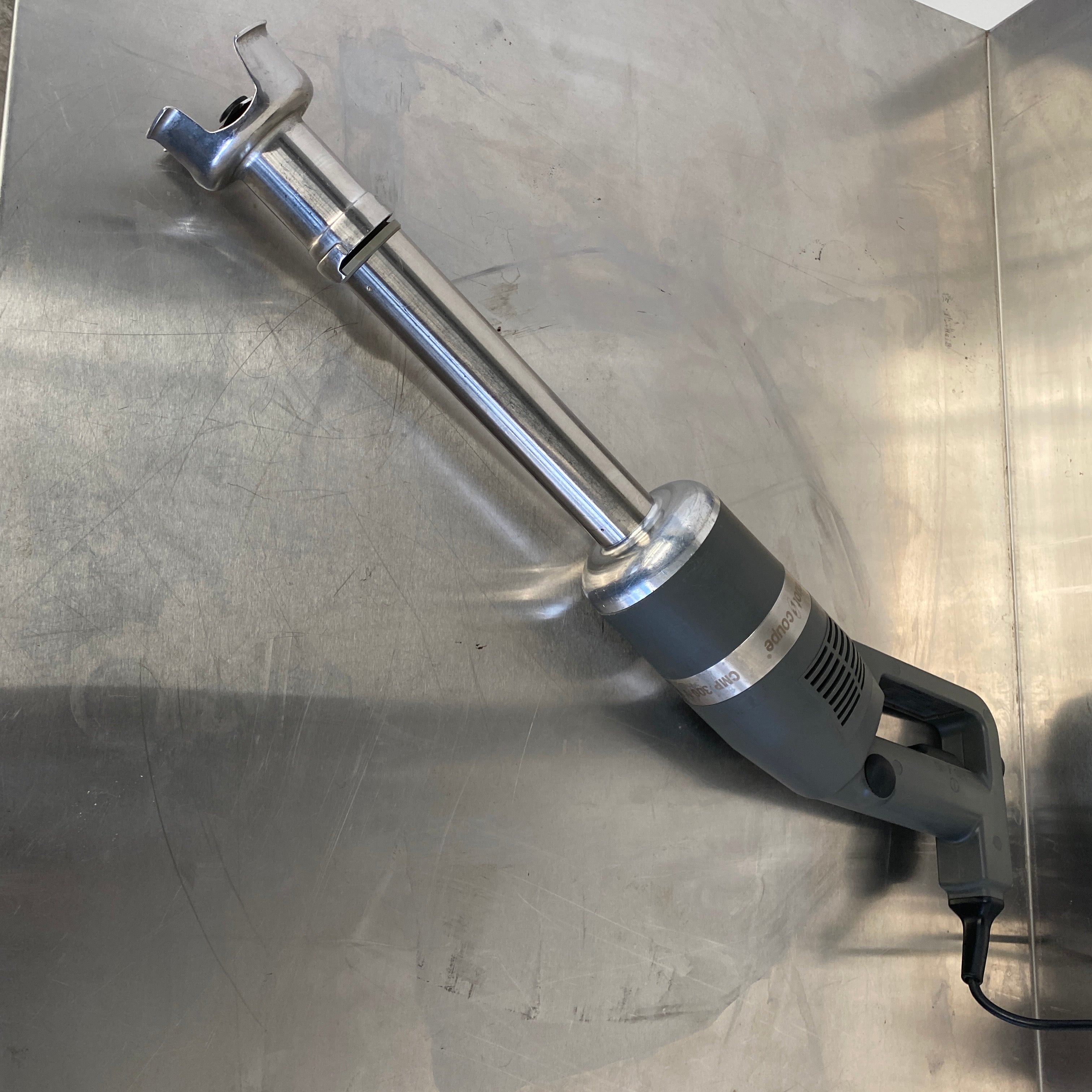 Robot Coupe CMP 300 V.V  Stick Blender (2)