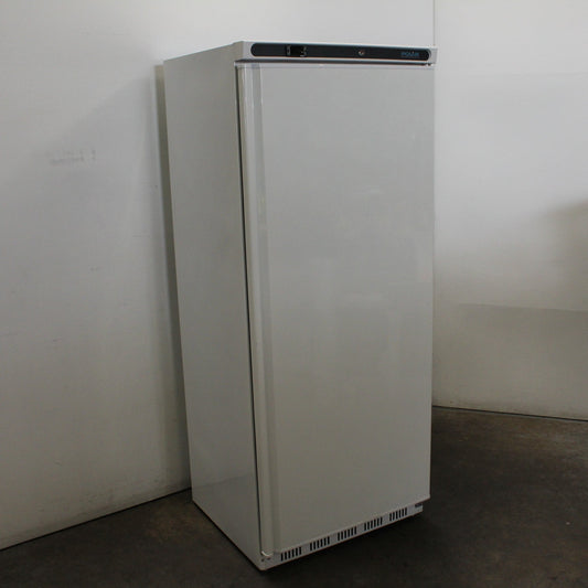 Polar CD615-A 1 Door Upright Freezer (2)