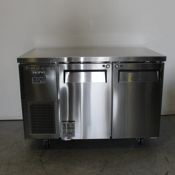 Skipio SUF12-2 Undercounter Freezer (3)