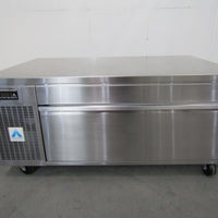 Adande VCS-R2 Undercounter Freezer (2)