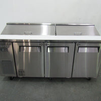 Skipio SHR18-3 Sandwich Prep Bench (1)