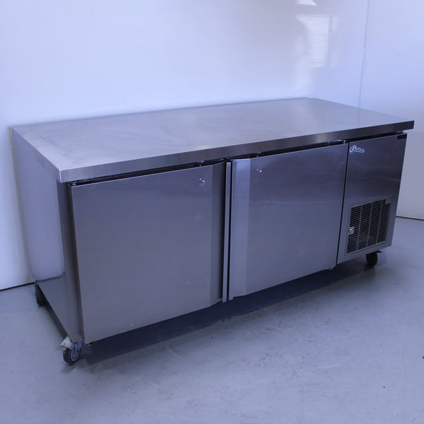 Saltas CUS1800 Undercounter Fridge (2)