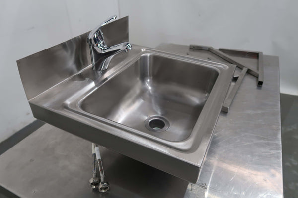 Stainless Steel Wall Mounted Sink (5)