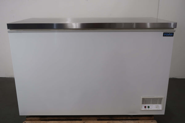 Polar CE210-A Chest Freezer (3)