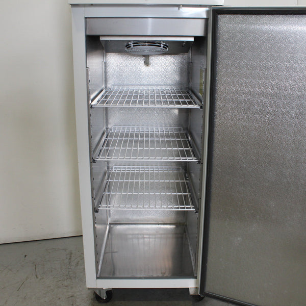 Polar CK480-A 1 Door Upright Freezer (4)