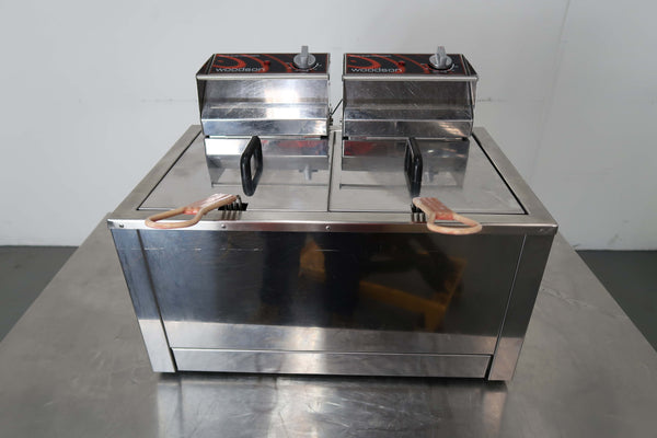 Woodson W.FRT80 Counter Twin Pan Fryer (2)