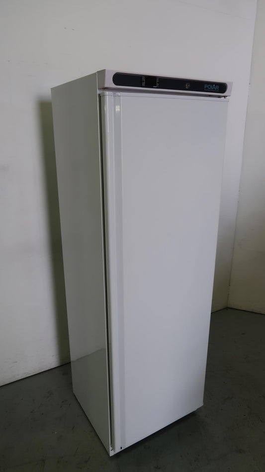Polar CD612-A Upright Fridge (2)