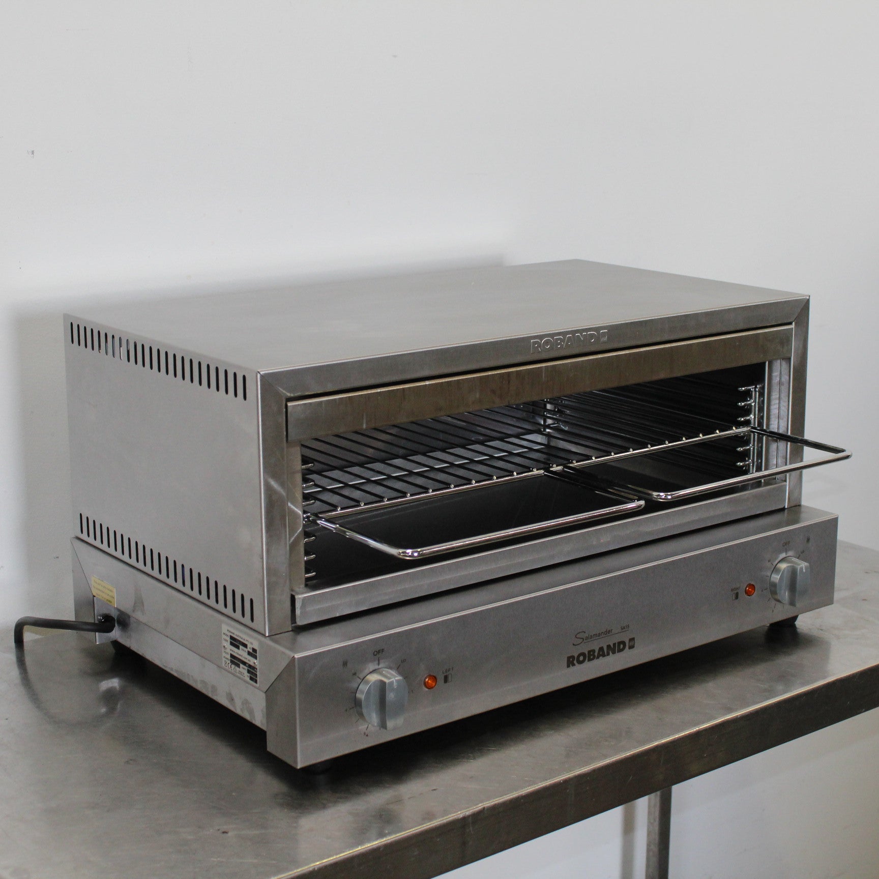 Roband SA15 Toaster/Salamander (2)