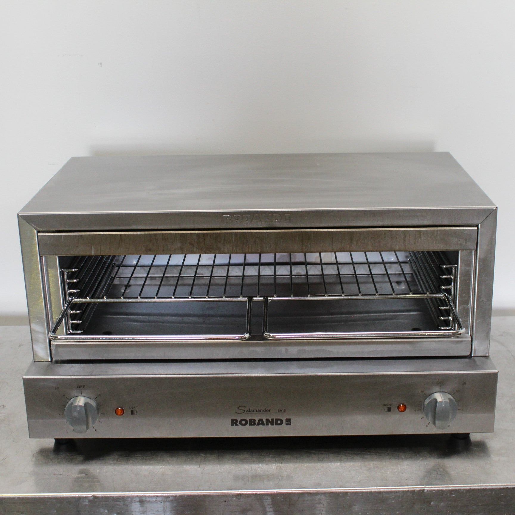 Roband SA15 Toaster/Salamander (3)