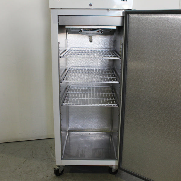 Polar CK480-A 1 Door Upright Freezer (4)