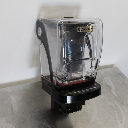 Blendtec STEALTH 885 In Counter Blender (2)