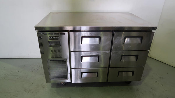 Skipio SUR12-3D-6 Undercounter Fridge (3)