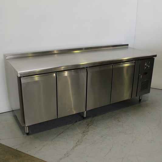 FED GN4200TN Bench Fridge (2)