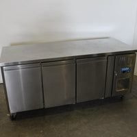 Polar G597-A Undercounter Fridge (2)