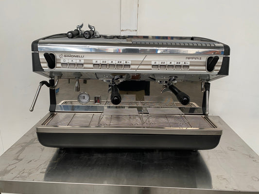 Nuova Simonelli APPIA II Coffee Machine (2)