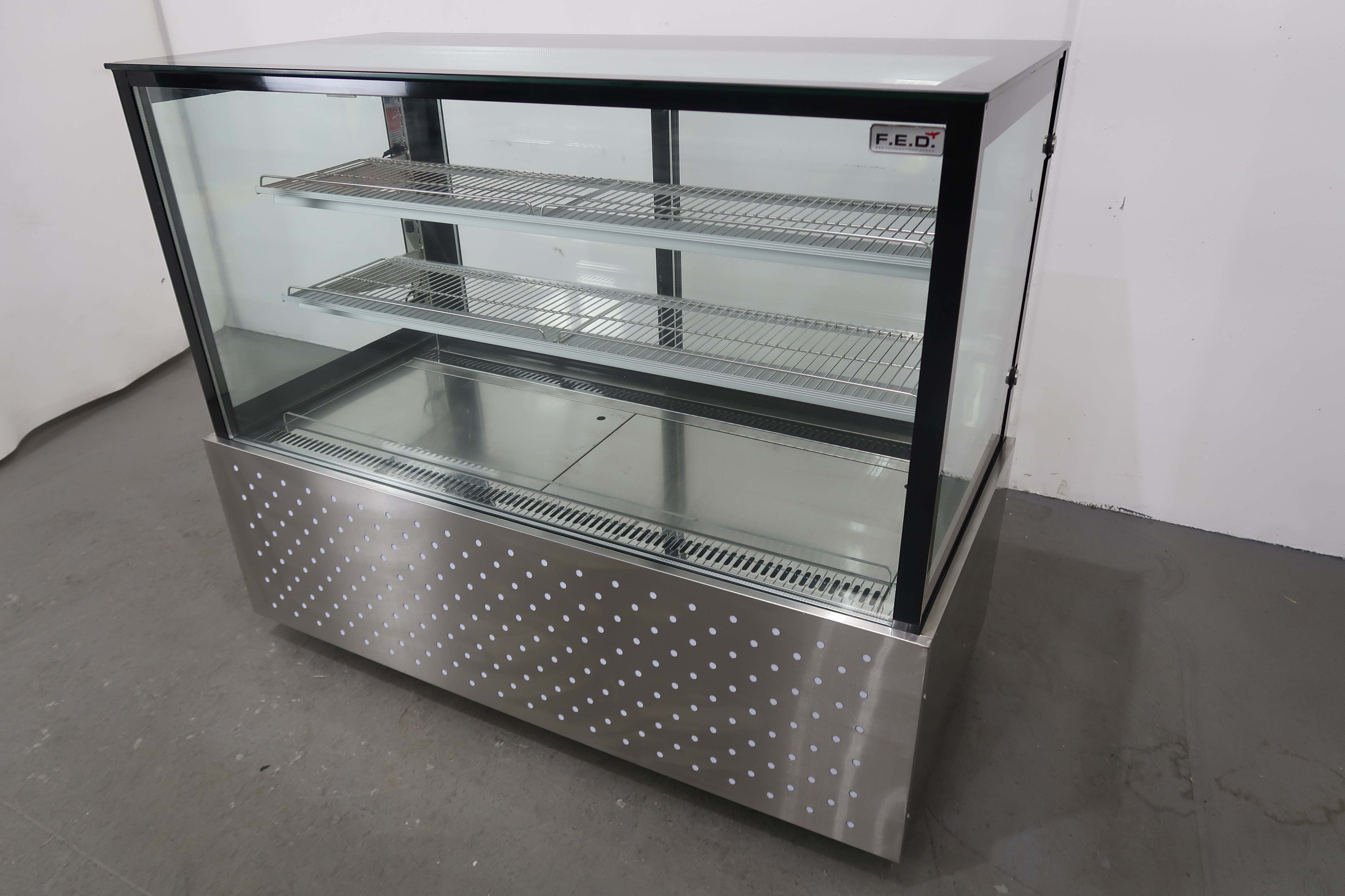 F.E.D SG150FA-2XB Refrigerated Display (2)