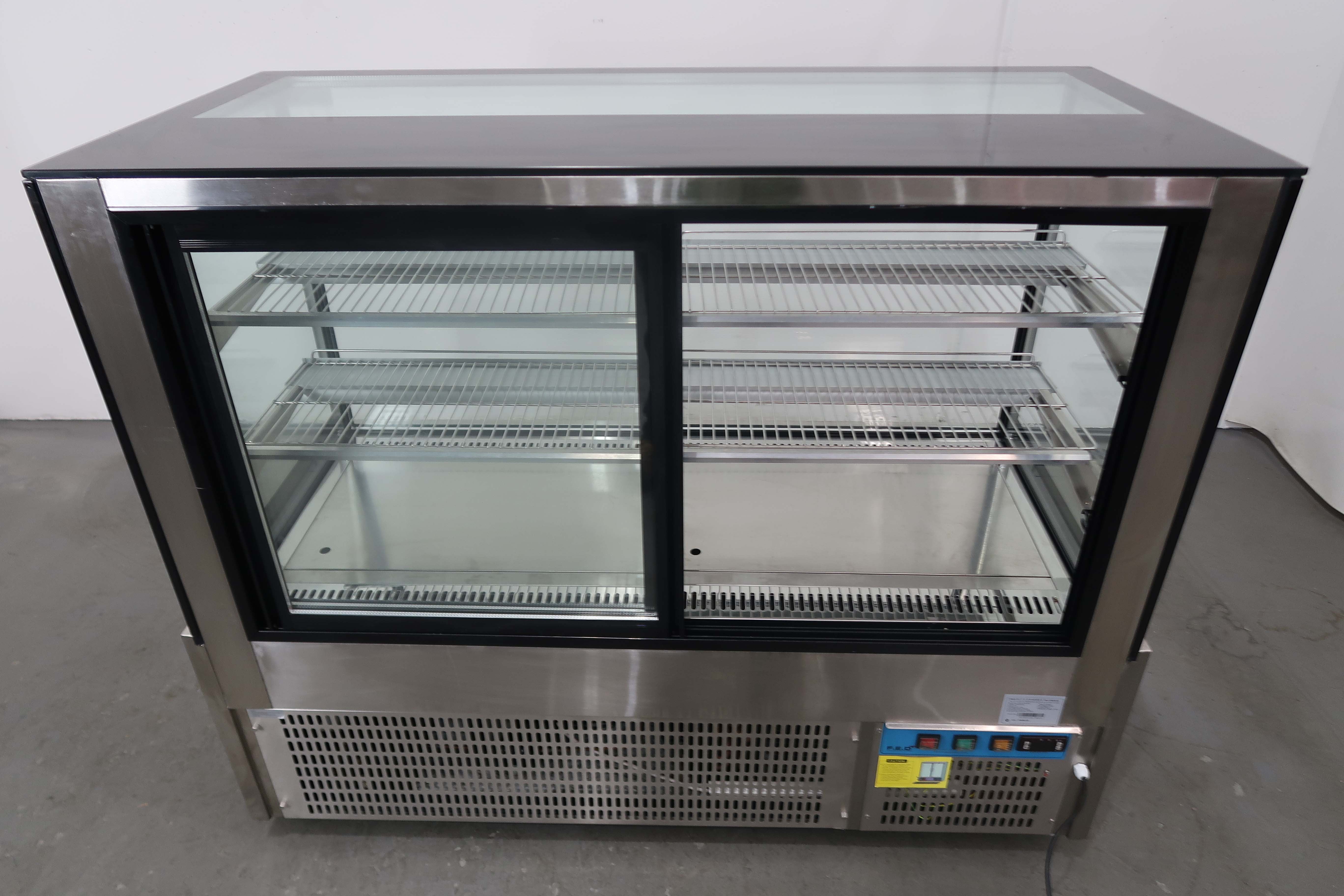 F.E.D SG150FA-2XB Refrigerated Display (5)